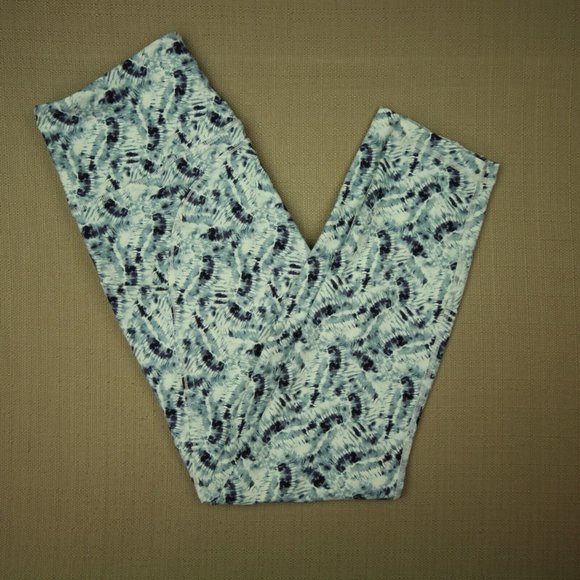 Zyia Active Cropped Leggings Women's Size 6 / 8 Blue White Print Activewear - Picture 3 of 8